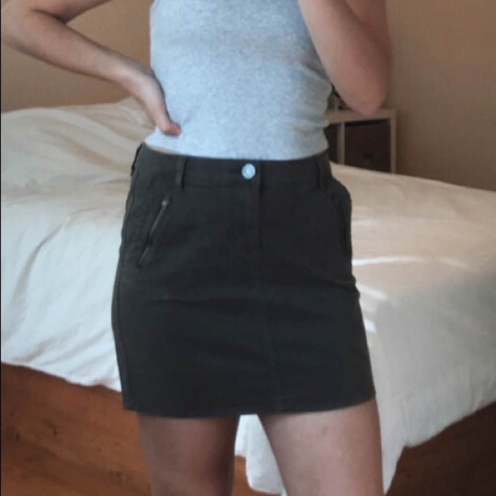 Gap Skirt